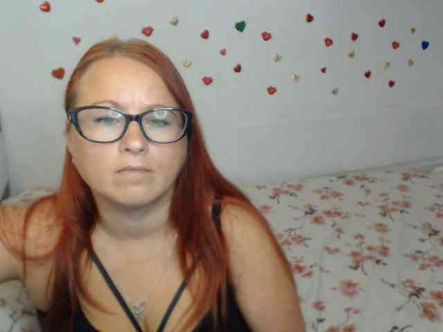 Lilia4joy webcam