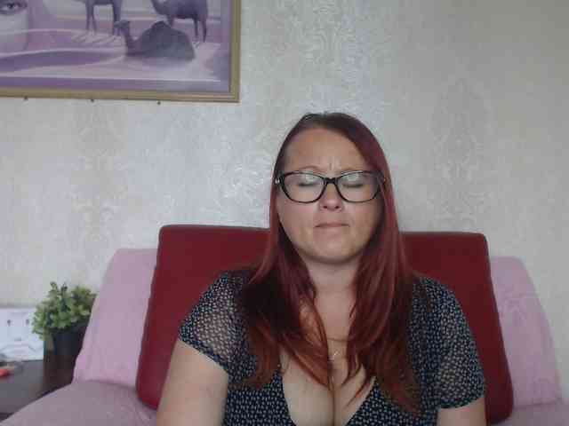Lilia4joy webcam