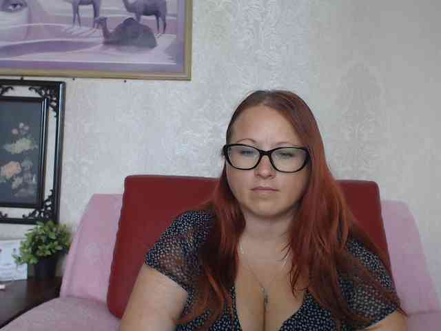 Lilia4joy webcam
