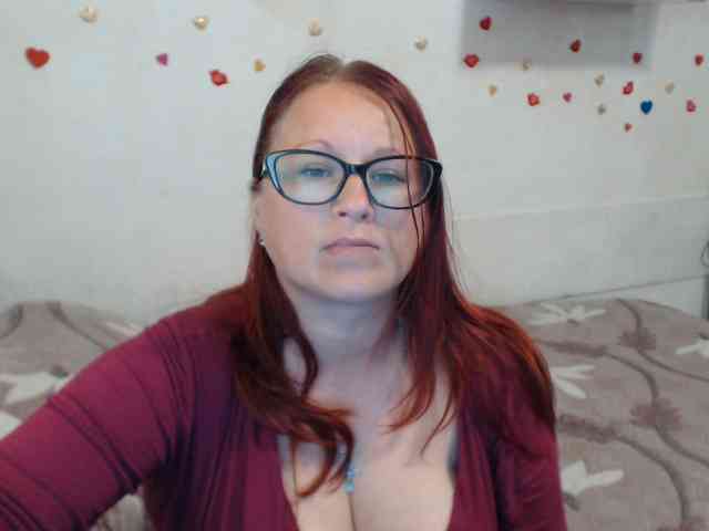 Lilia4joy webcam