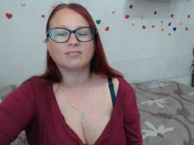 Lilia4joy webcam