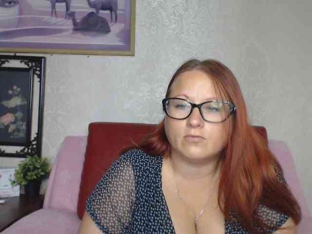 Lilia4joy webcam