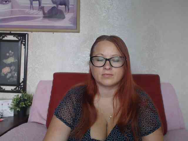 Lilia4joy webcam