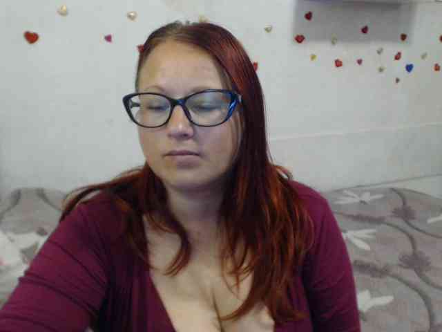 Lilia4joy webcam