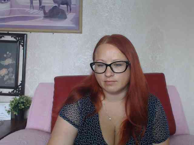 Lilia4joy webcam
