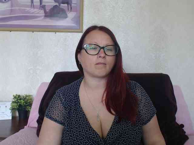 Lilia4joy webcam