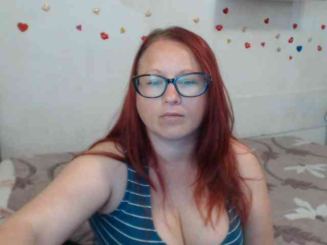 Lilia4joy webcam