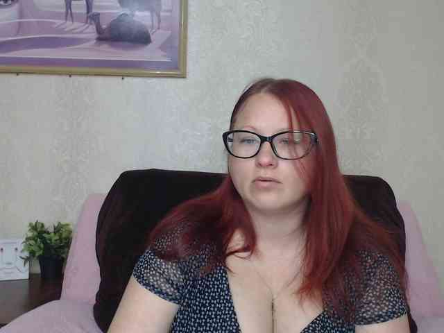 Lilia4joy webcam