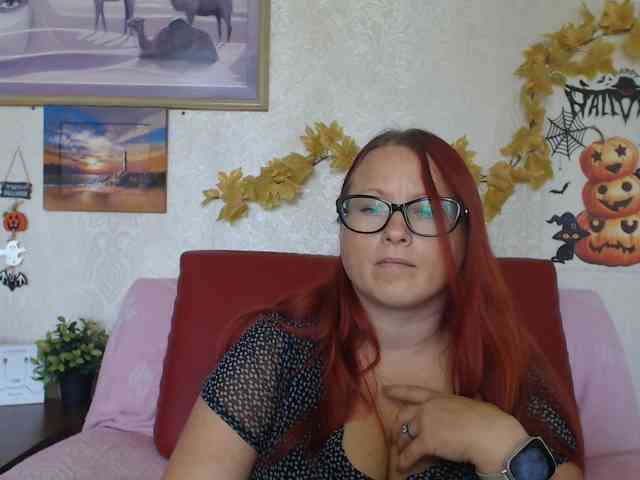 Lilia4joy webcam