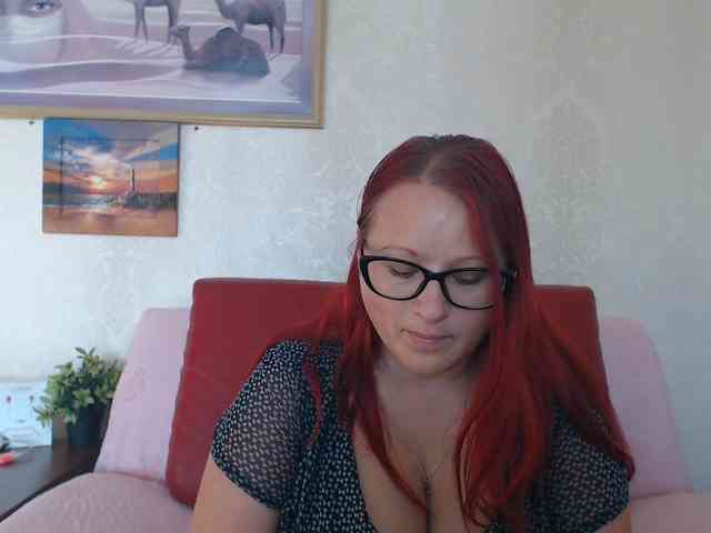 Lilia4joy webcam