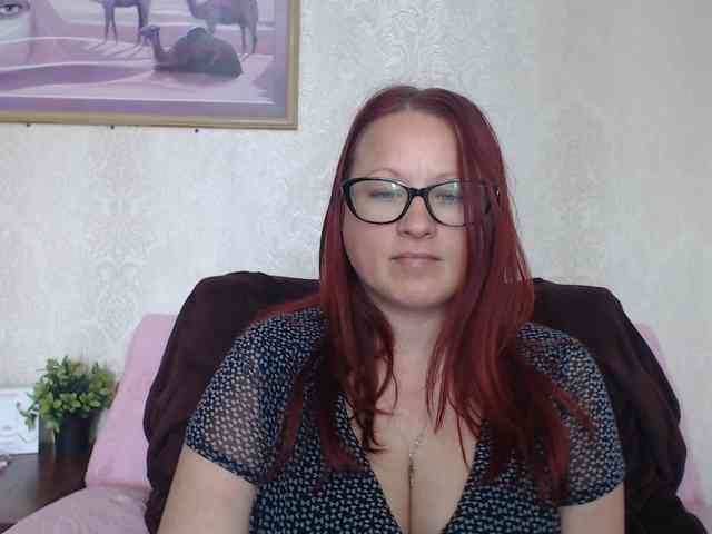 Lilia4joy webcam
