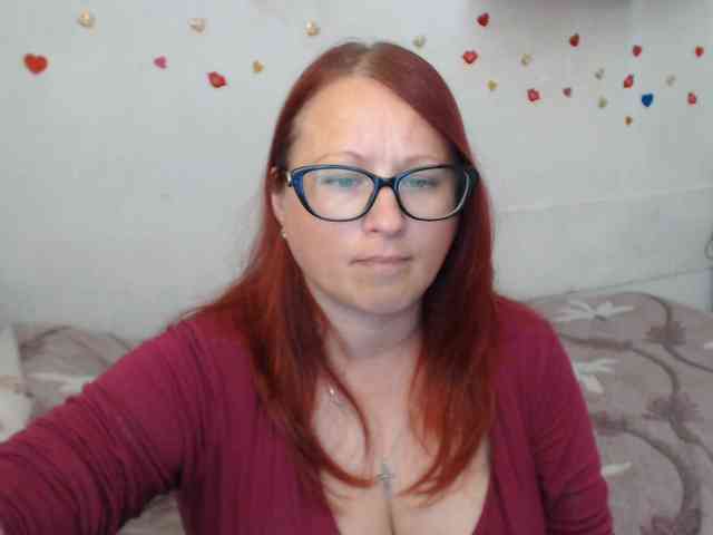 Lilia4joy webcam