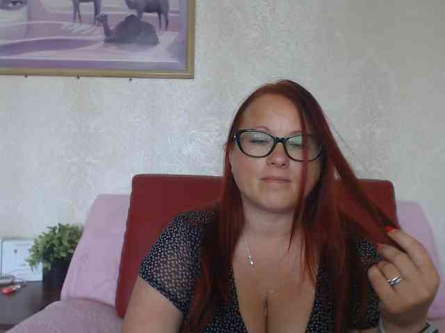 Lilia4joy webcam