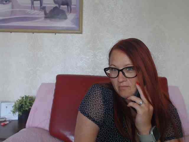 Lilia4joy webcam