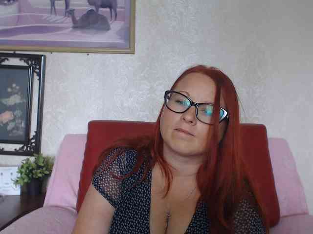 Lilia4joy webcam