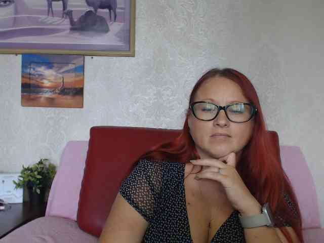 Lilia4joy webcam