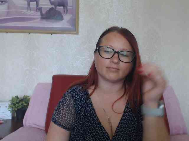 Lilia4joy webcam