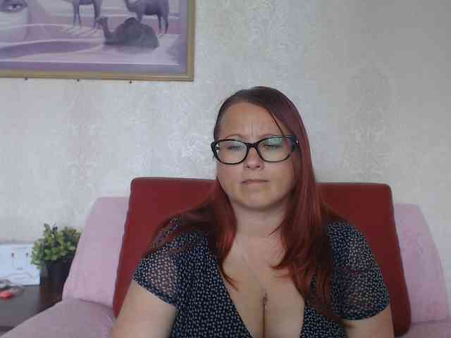 Lilia4joy webcam