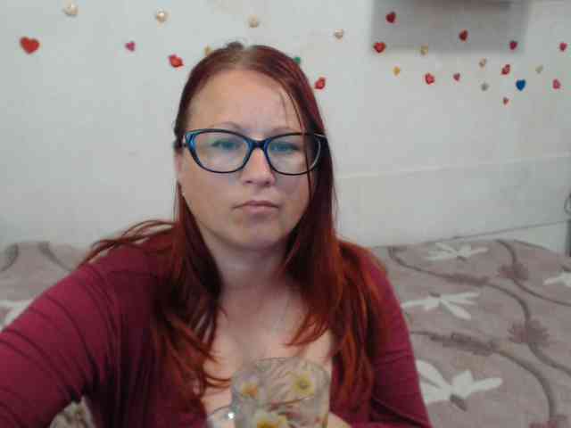 Lilia4joy webcam