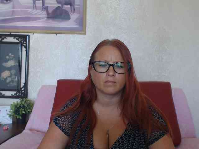 Lilia4joy webcam