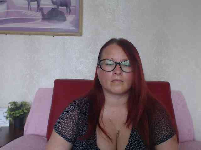 Lilia4joy webcam
