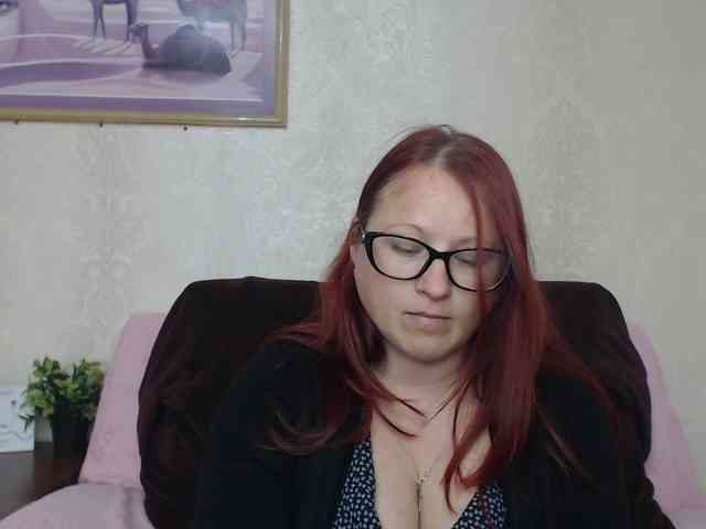 Lilia4joy webcam