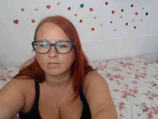 Lilia4joy webcam