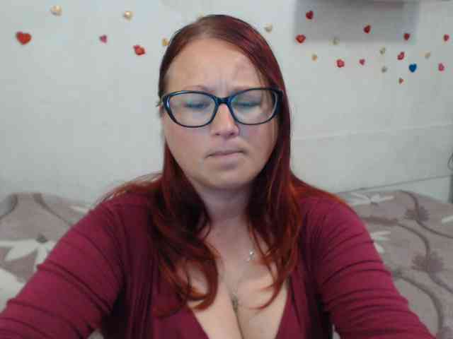 Lilia4joy webcam