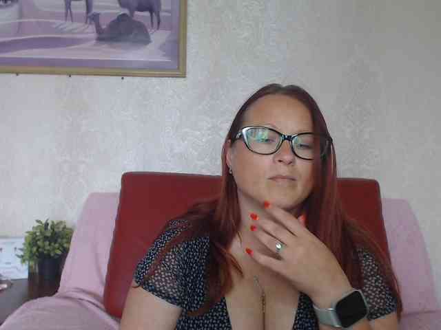 Lilia4joy webcam