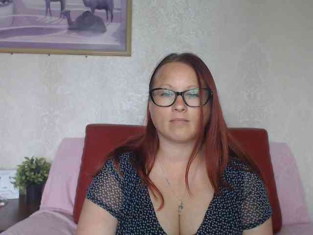 Lilia4joy webcam