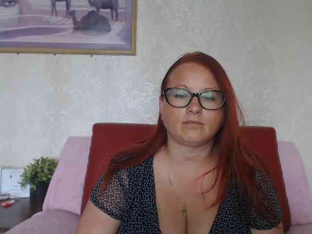 Lilia4joy webcam