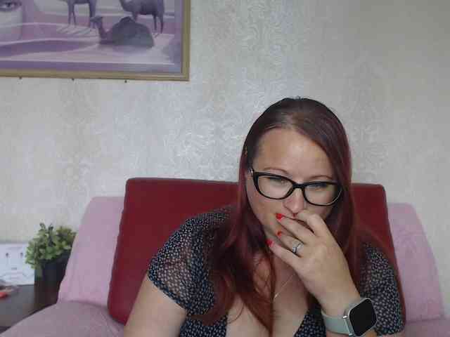 Lilia4joy webcam