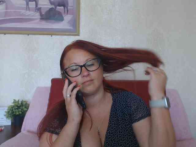 Lilia4joy webcam