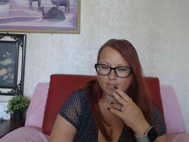 Lilia4joy webcam