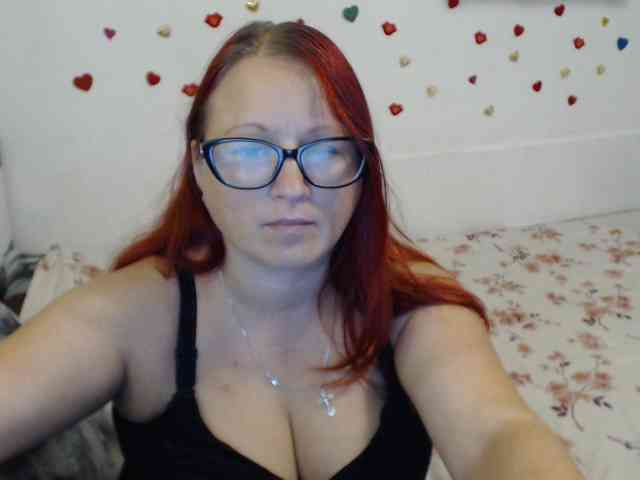 Lilia4joy webcam