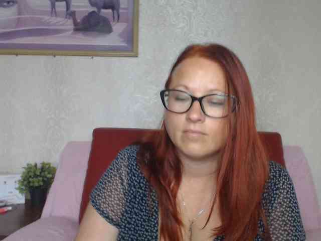 Lilia4joy webcam