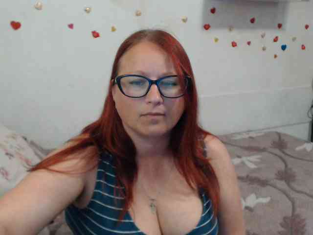 Lilia4joy webcam