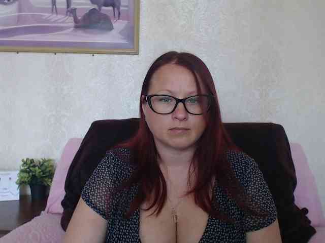 Lilia4joy webcam