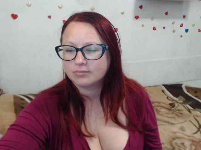 Lilia4joy webcam