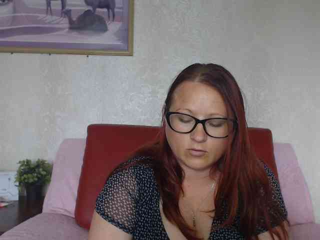 Lilia4joy webcam