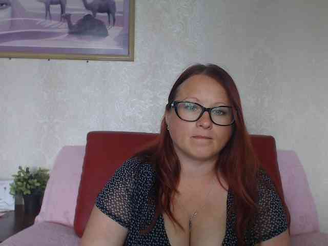 Lilia4joy webcam