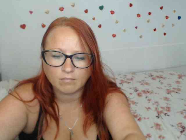 Lilia4joy webcam