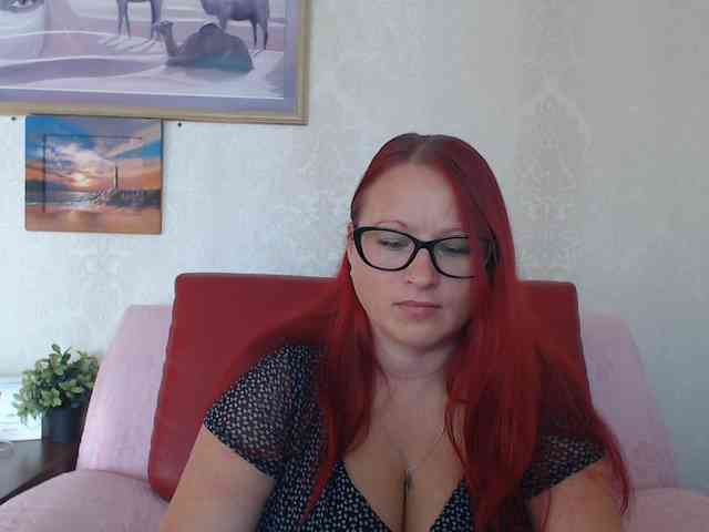 Lilia4joy webcam