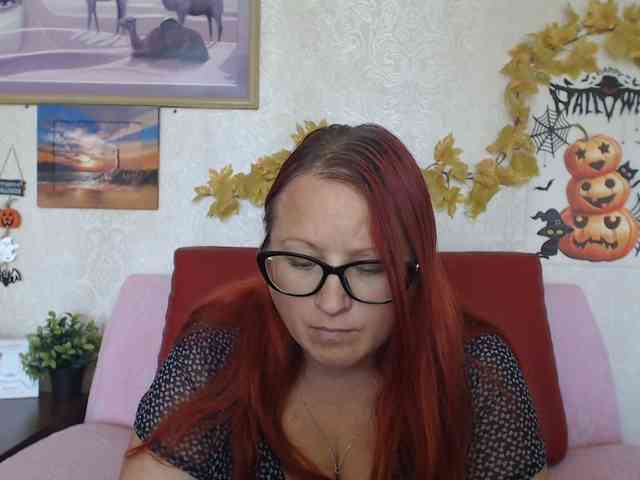 Lilia4joy webcam