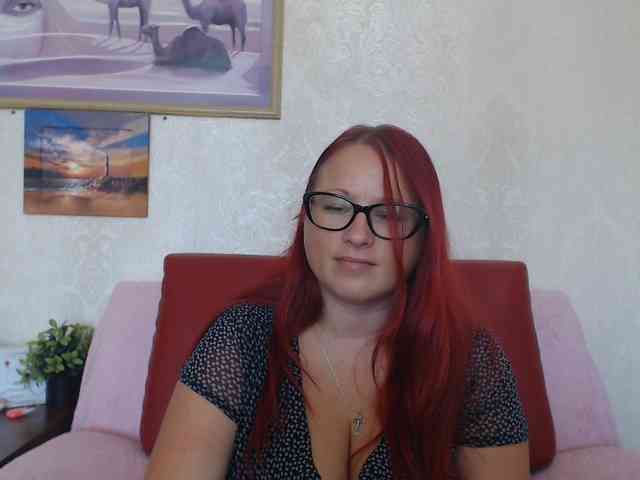 Lilia4joy webcam