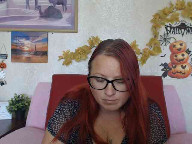 Lilia4joy webcam