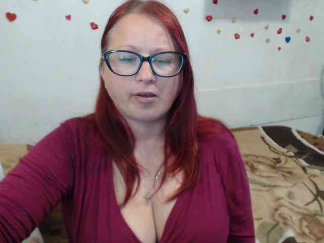 Lilia4joy webcam