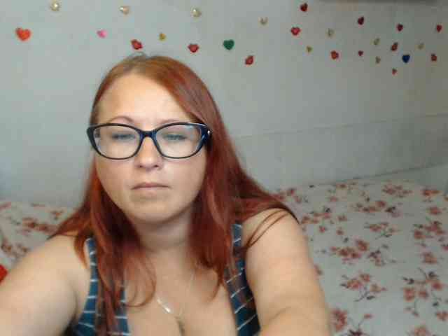 Lilia4joy webcam