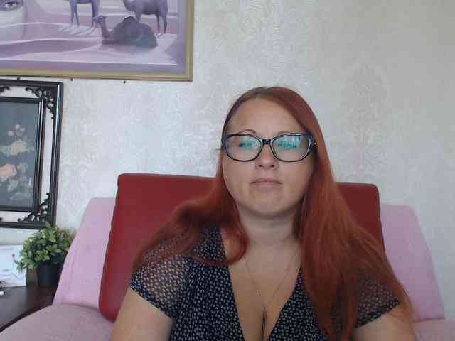 Lilia4joy webcam