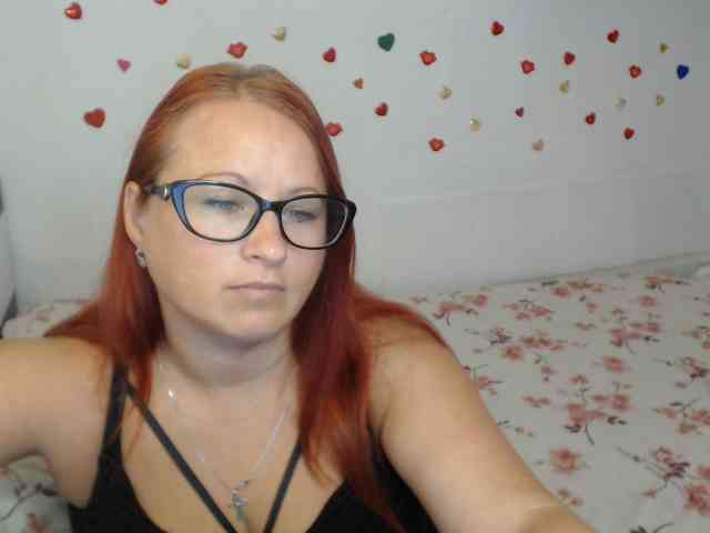 Lilia4joy webcam